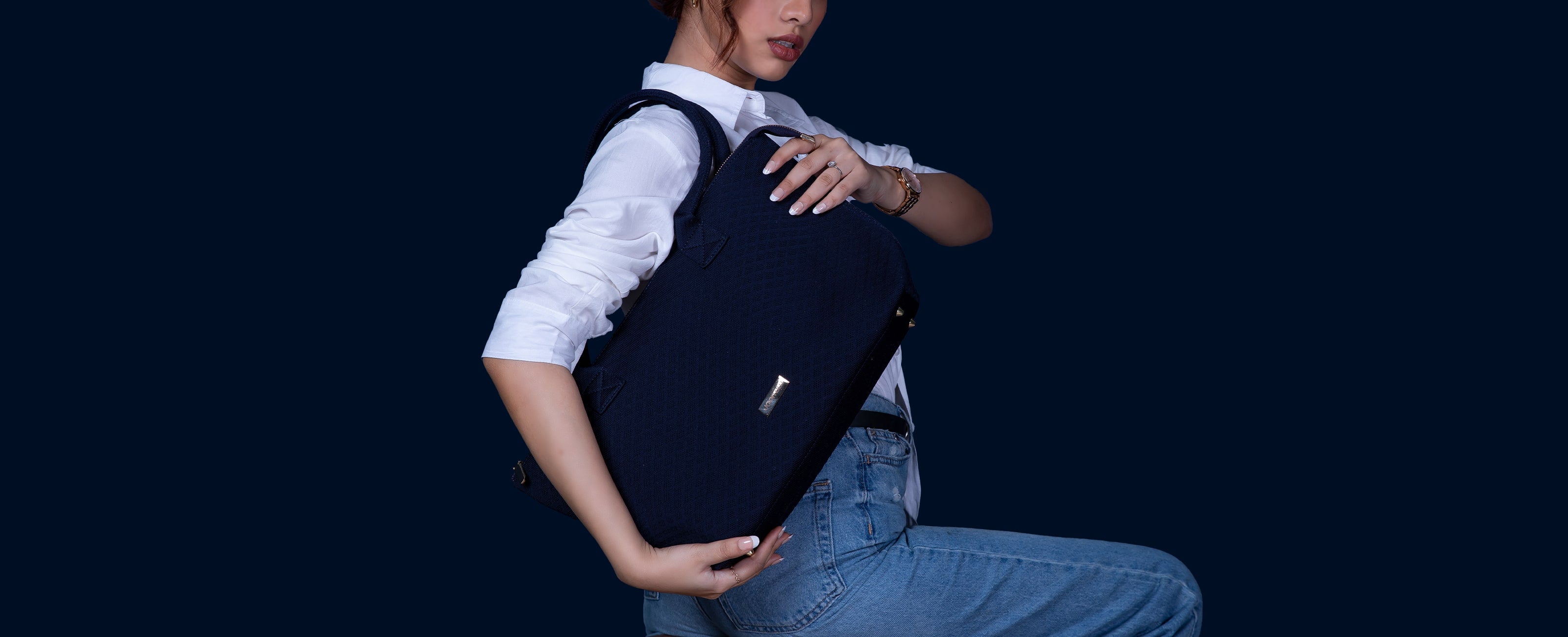 Which Handbag Goes With Everything?